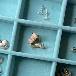 Kate spade pink enamel bow earrings.